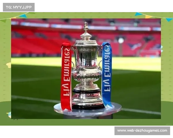 足球历史博物馆展览举办,经典比赛用品引怀旧潮 足球历史博物馆展览举办,经典比赛用品引怀旧潮